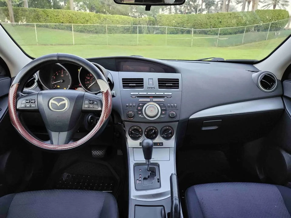 2010 Mazda Mazda 3 2nd Gen - Image 14 of 19