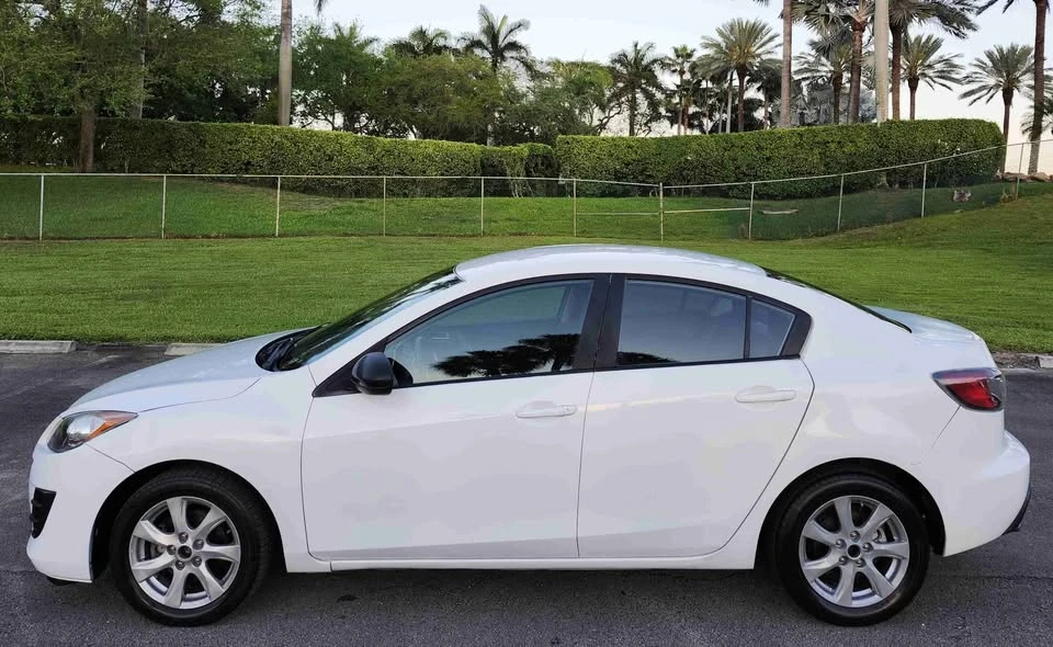 2010 Mazda Mazda 3 2nd Gen - Image 6 of 19