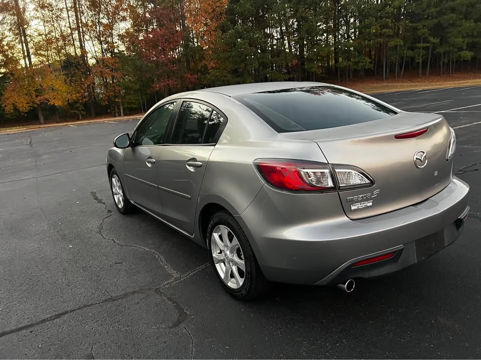 2010 Mazda Mazda 3 2nd Gen - Image 6 of 17