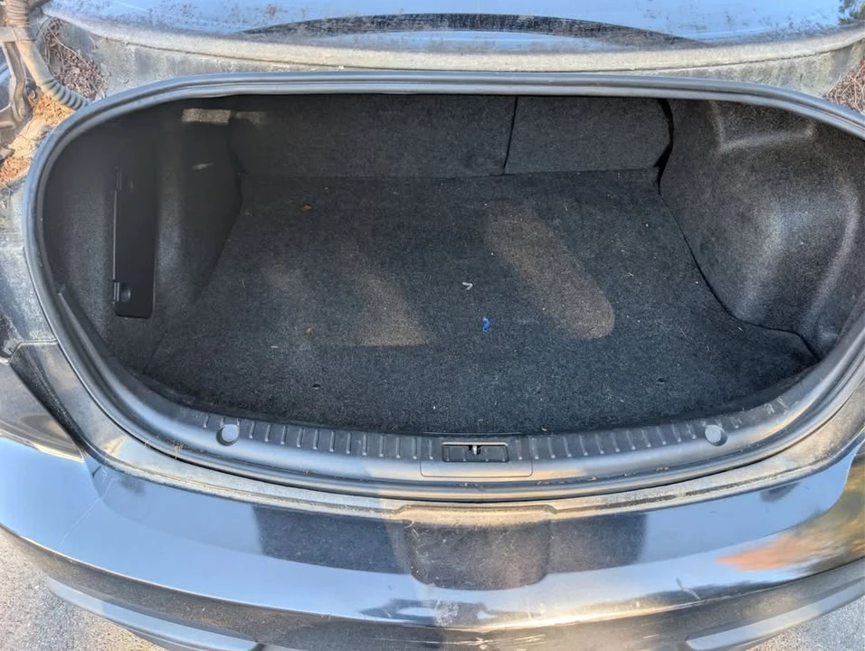 2010 Mazda Mazda 3 2nd Gen - Image 15 of 18