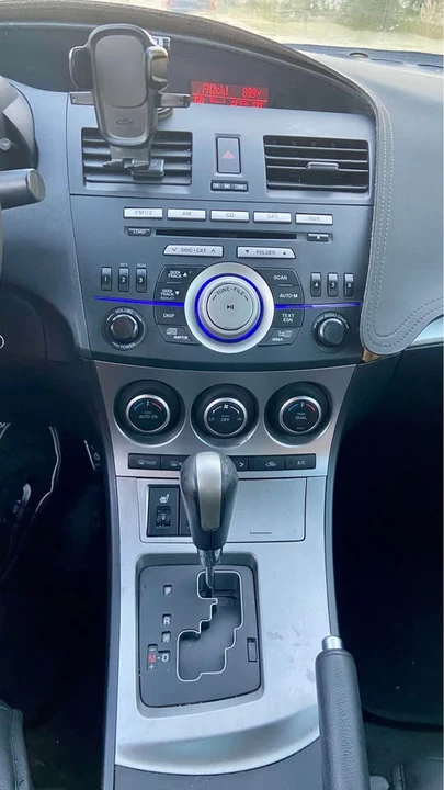 2010 Mazda Mazda 3 2nd Gen - Image 7 of 10