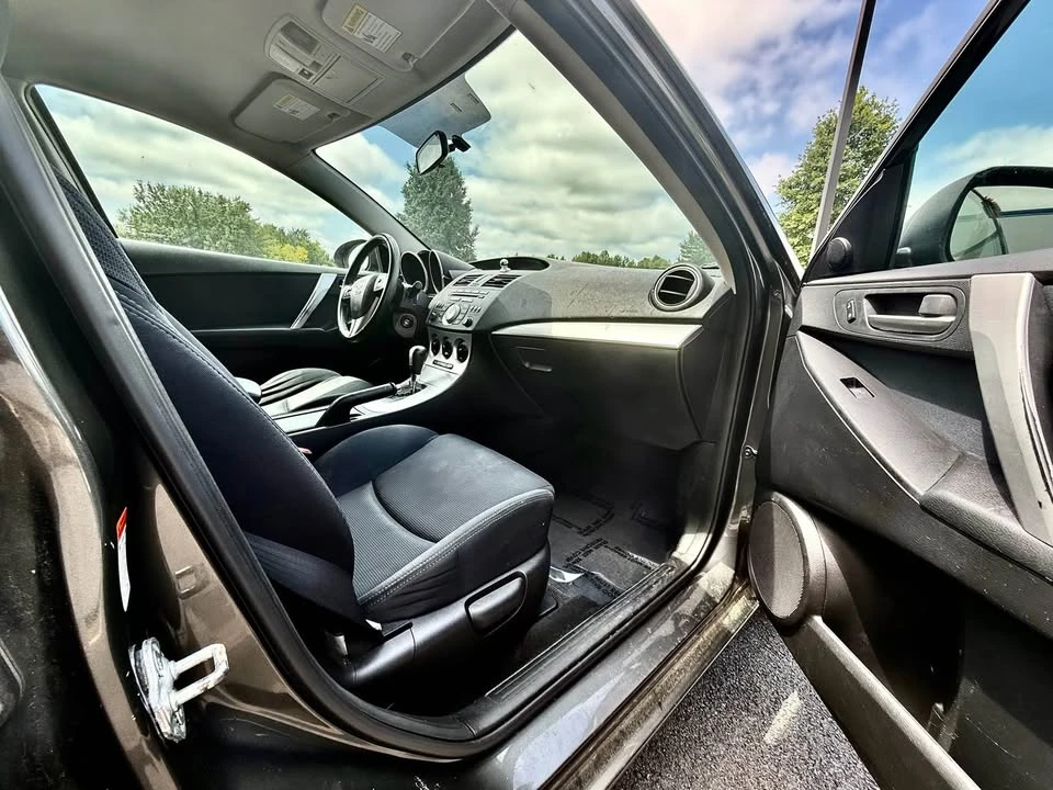 2010 Mazda Mazda 3 2nd Gen - Image 14 of 20