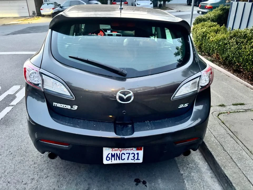 2010 Mazda Mazda 3 2nd Gen - Image 4 of 11