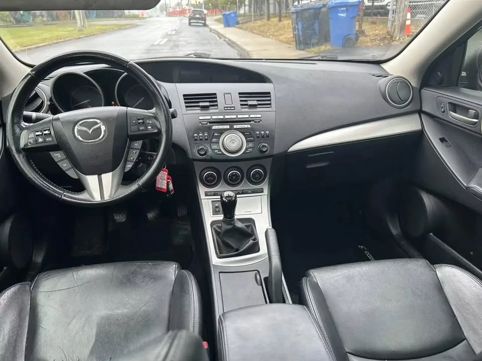 2010 Mazda Mazda 3 2nd Gen - Image 9 of 15