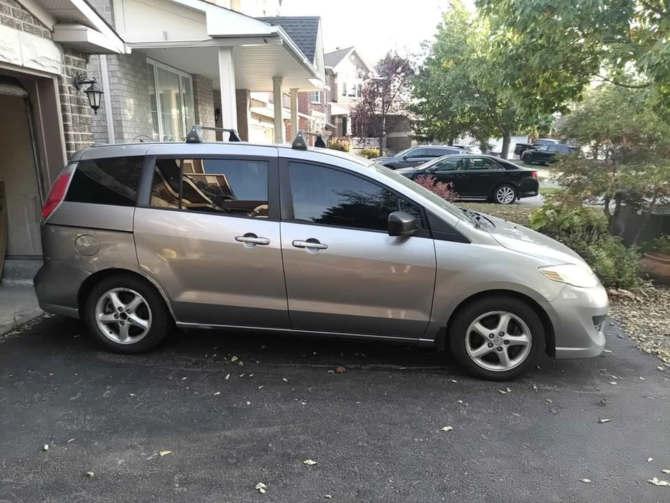 2010 Mazda Mazda 5 - Image 3 of 7