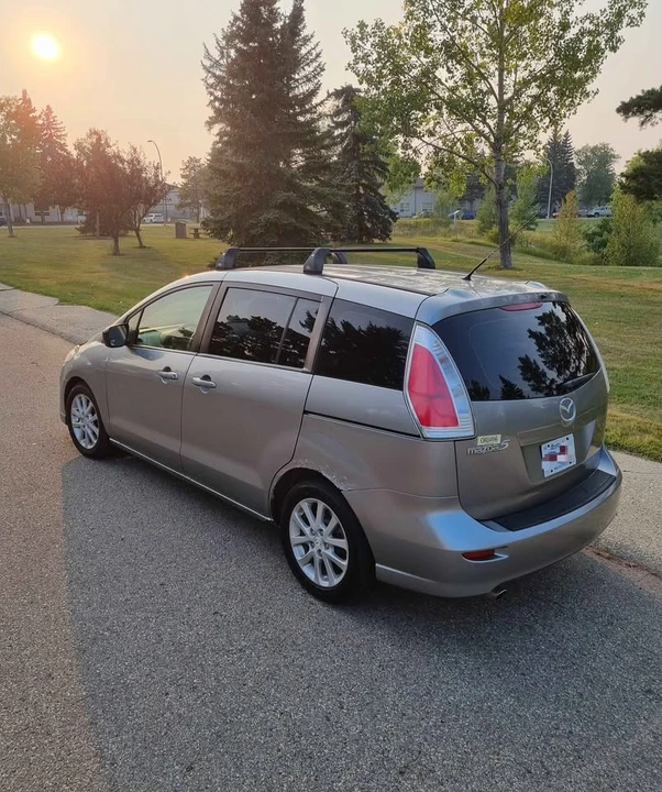 2010 Mazda Mazda 5 - Image 6 of 19