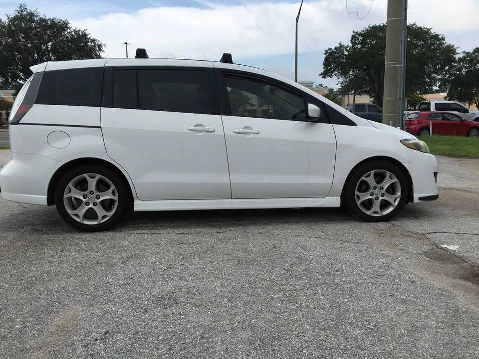 2010 Mazda Mazda 5 - Image 2 of 15