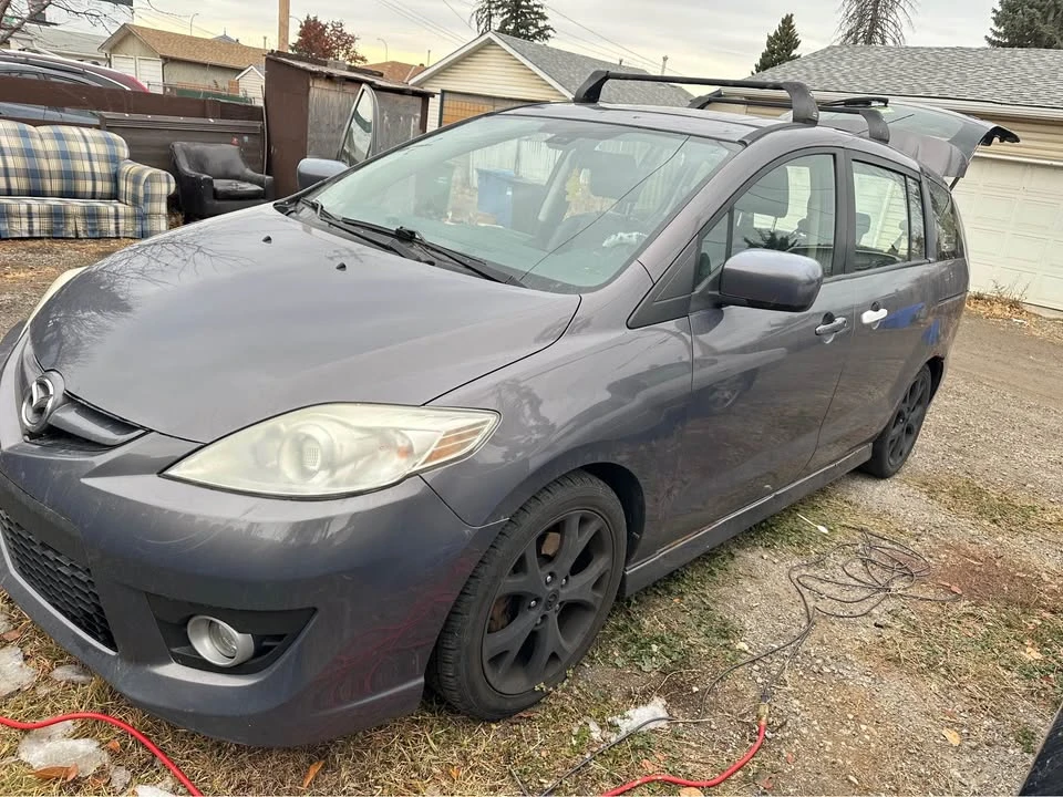 2010 Mazda Mazda 5 - Image 3 of 10