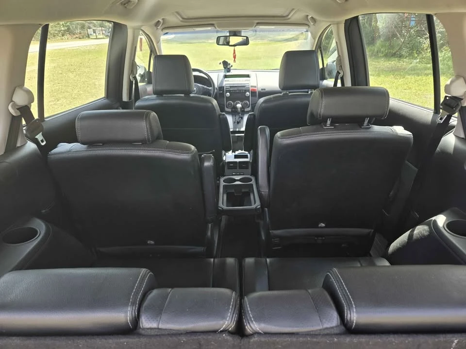 2010 Mazda Mazda 5 - Image 9 of 18