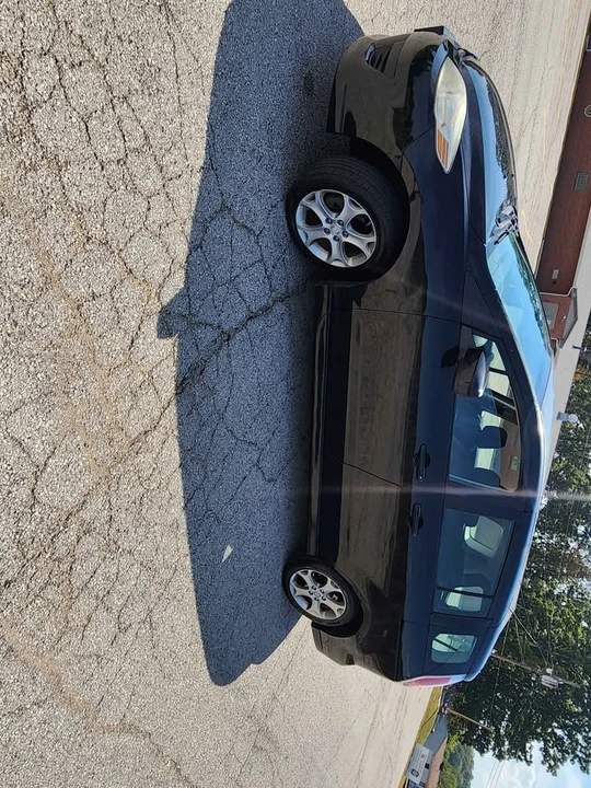 2010 Mazda Mazda 5 - Image 2 of 14
