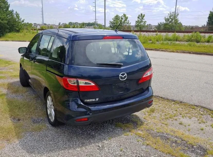 2010 Mazda Mazda 5 - Image 4 of 7