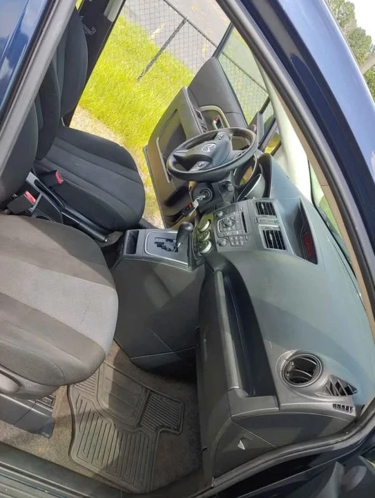 2010 Mazda Mazda 5 - Image 7 of 7
