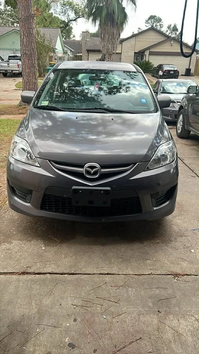 2010 Mazda Mazda 5 - Image 2 of 5