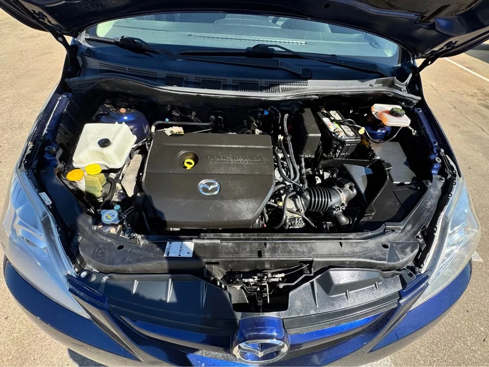2010 Mazda Mazda 5 - Image 2 of 11