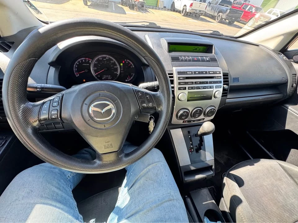2010 Mazda Mazda 5 - Image 11 of 11