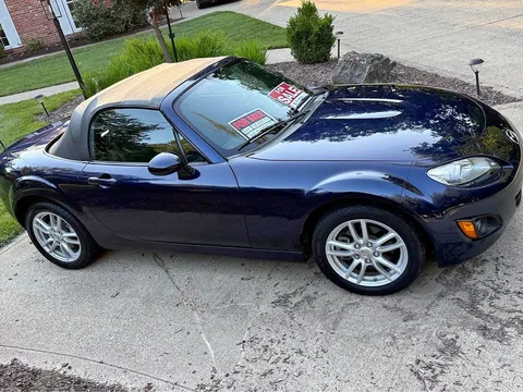 2010 Mazda MX-5 Miata Touring Edition