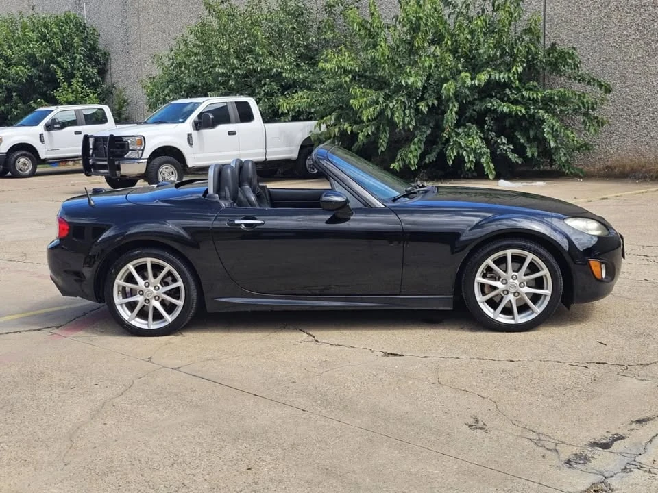 2010 Mazda NC MX-5 Miata - Image 4 of 16