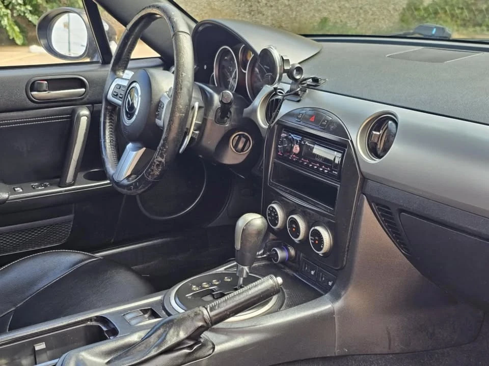 2010 Mazda NC MX-5 Miata - Image 10 of 17