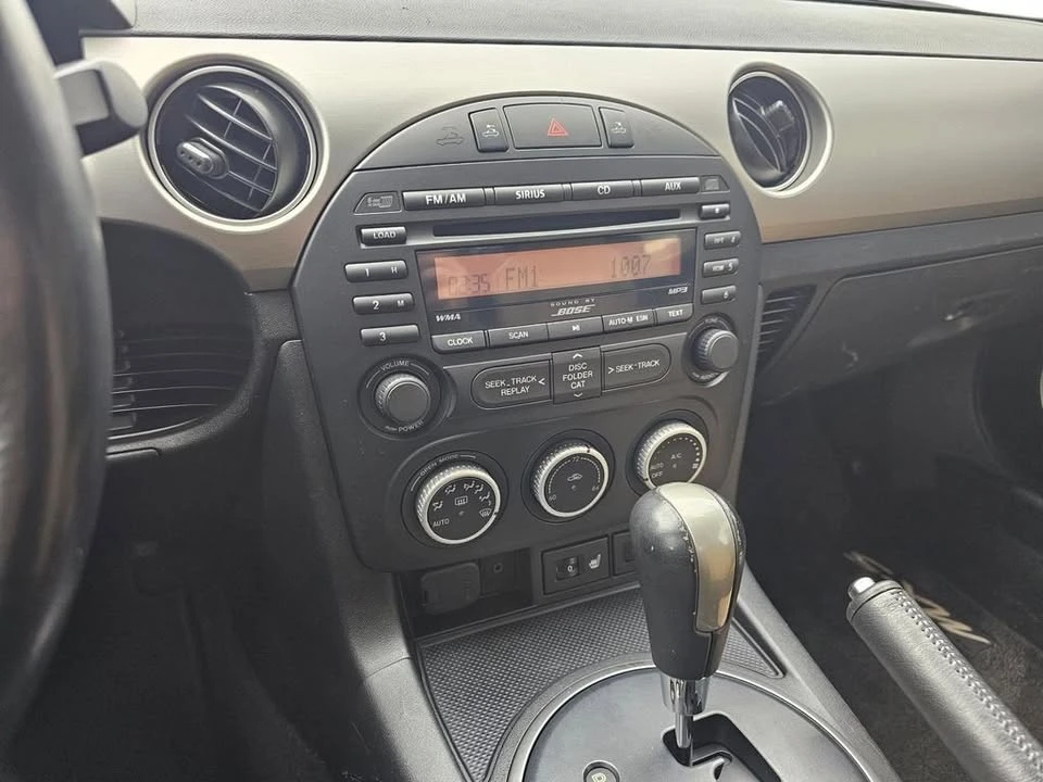 2010 Mazda NC MX-5 Miata - Image 19 of 20
