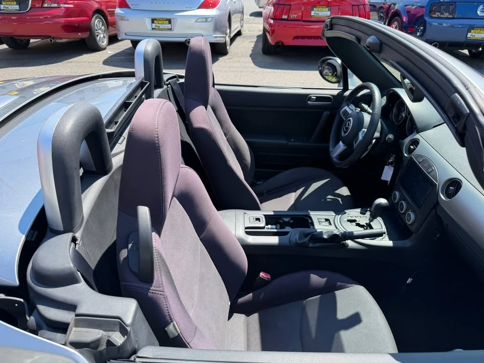 2010 Mazda NC MX-5 Miata - Image 16 of 20
