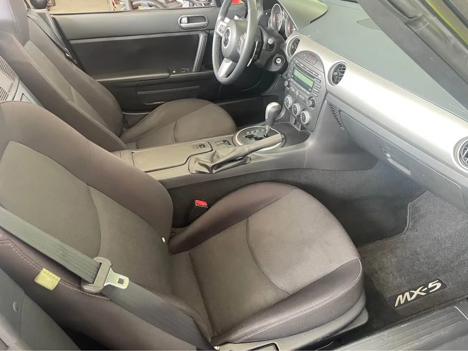 2010 Mazda NC MX-5 Miata - Image 15 of 17