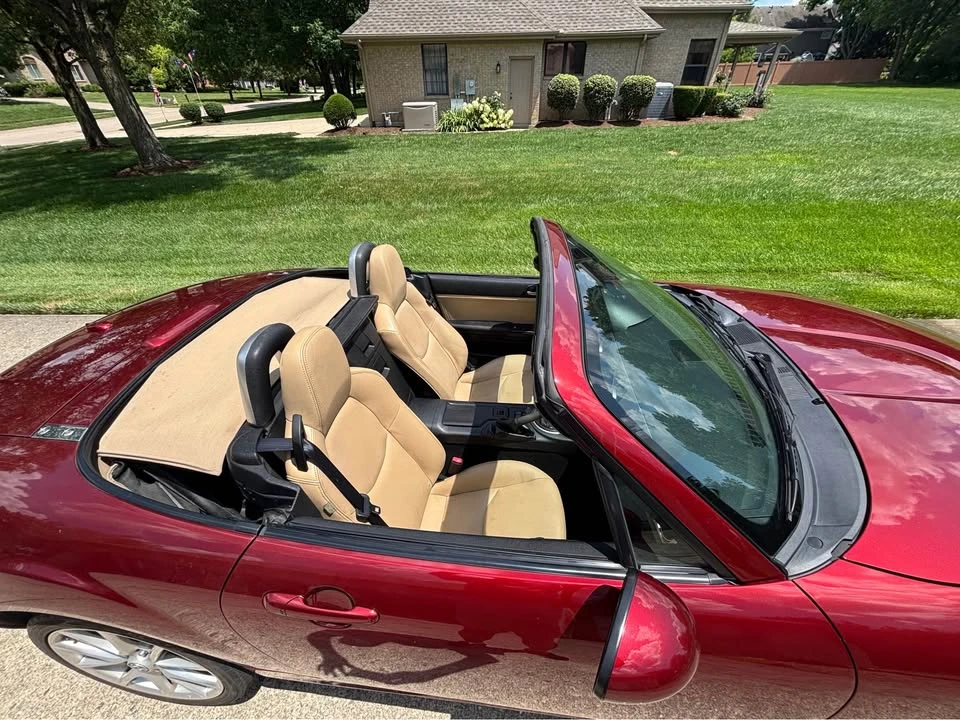 2010 Mazda NC MX-5 Miata - Image 3 of 4