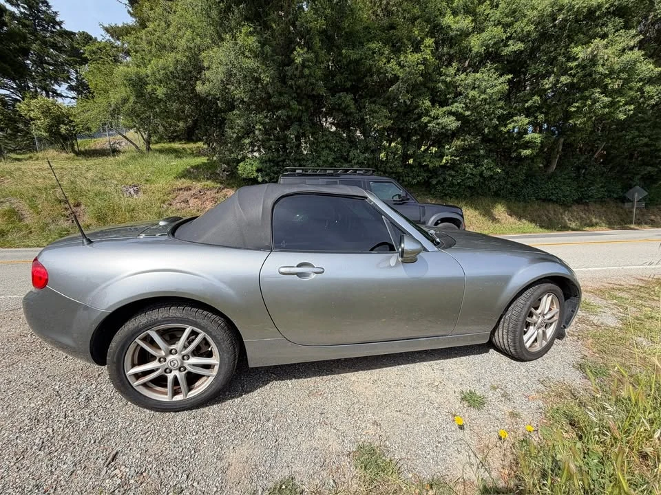 2010 Mazda NC MX-5 Miata - Image 3 of 14
