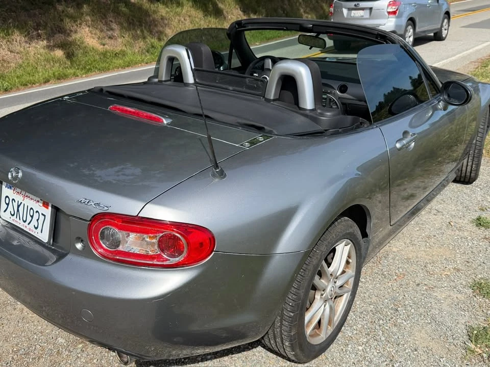 2010 Mazda NC MX-5 Miata - Image 13 of 14