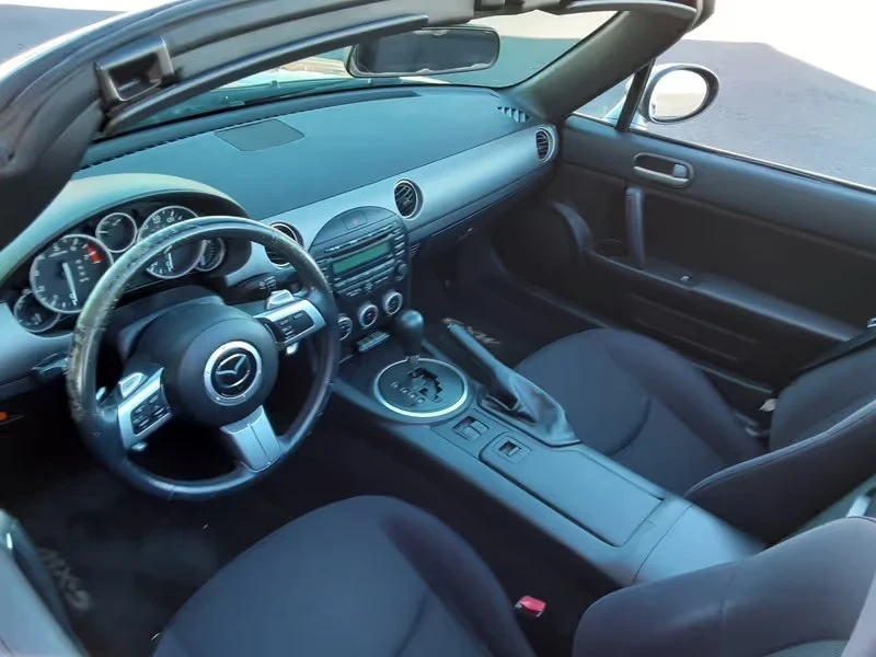 2010 Mazda NC MX-5 Miata - Image 6 of 7