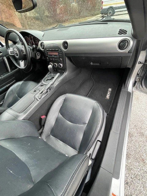 2010 Mazda NC MX-5 Miata - Image 10 of 14