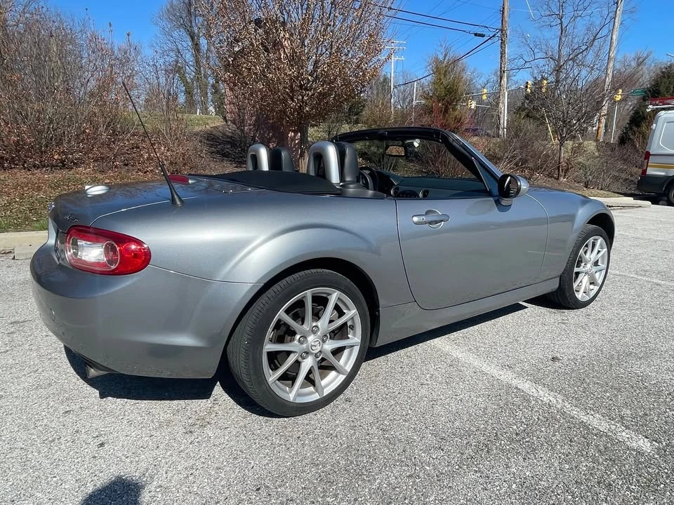 2010 Mazda NC MX-5 Miata - Image 5 of 14