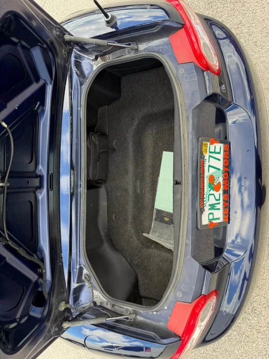 2010 Mazda NC MX-5 Miata - Image 14 of 17