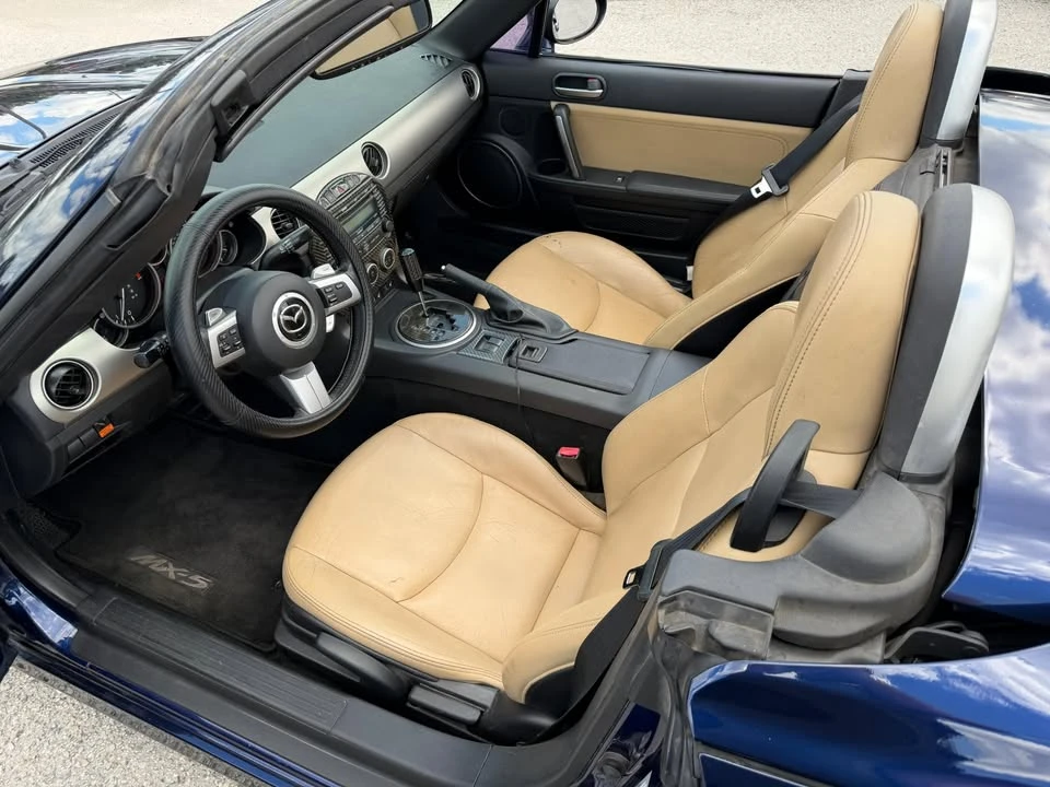 2010 Mazda NC MX-5 Miata - Image 9 of 17