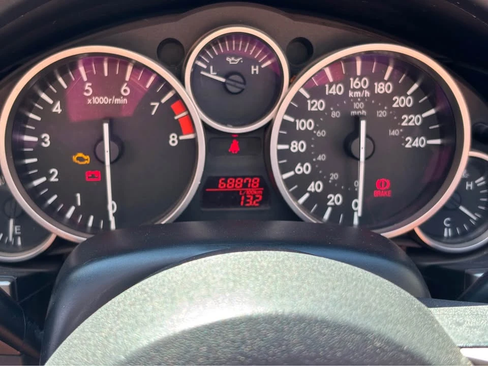 2010 Mazda NC MX-5 Miata - Image 5 of 9