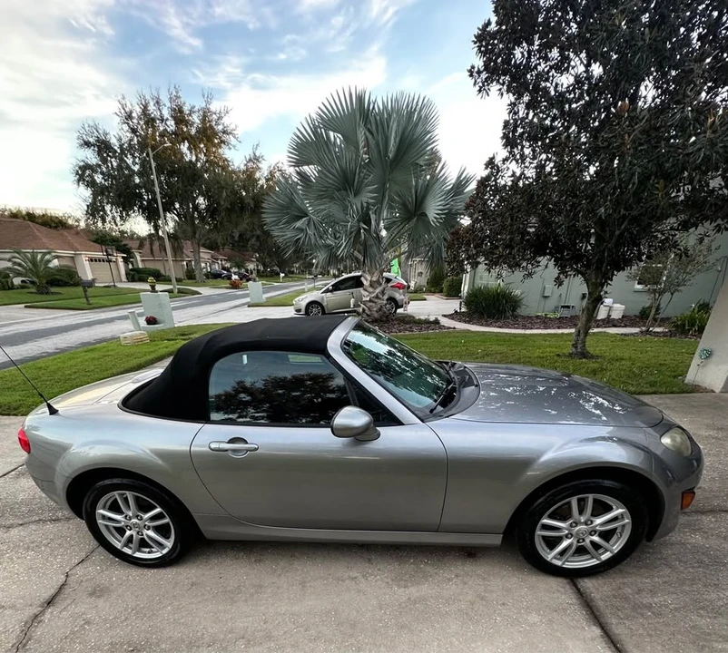 2010 Mazda NC MX-5 Miata - Image 2 of 6