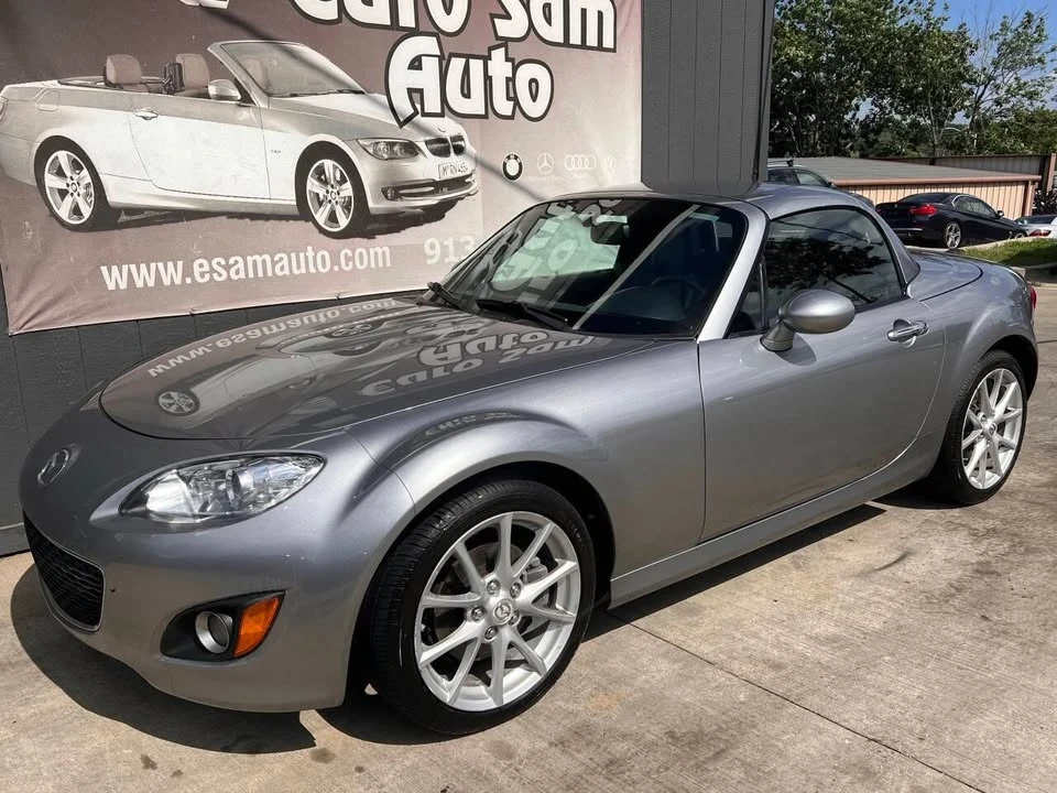 2010 Mazda NC MX-5 Miata - Image 2 of 20