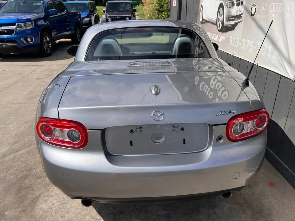 2010 Mazda NC MX-5 Miata - Image 7 of 20