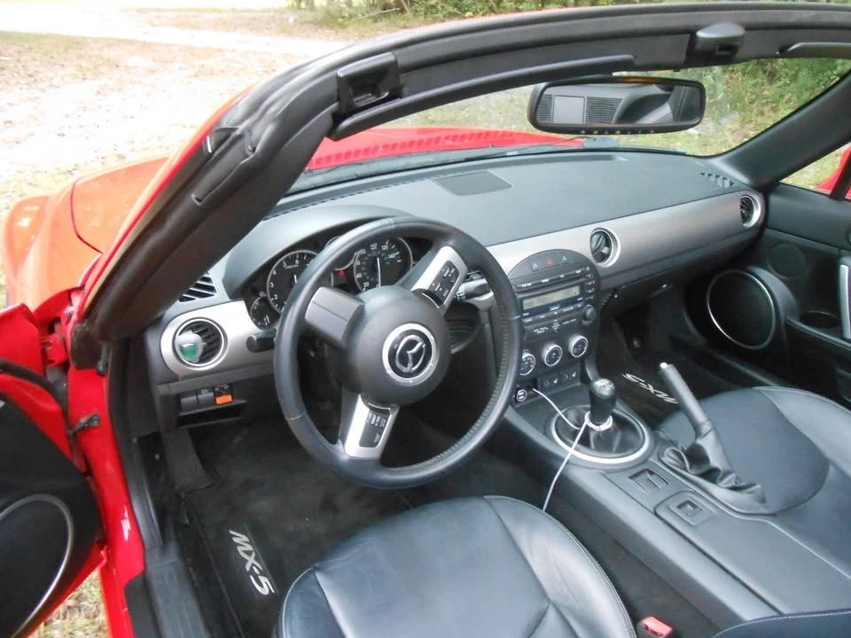 2010 Mazda NC MX-5 Miata - Image 7 of 14