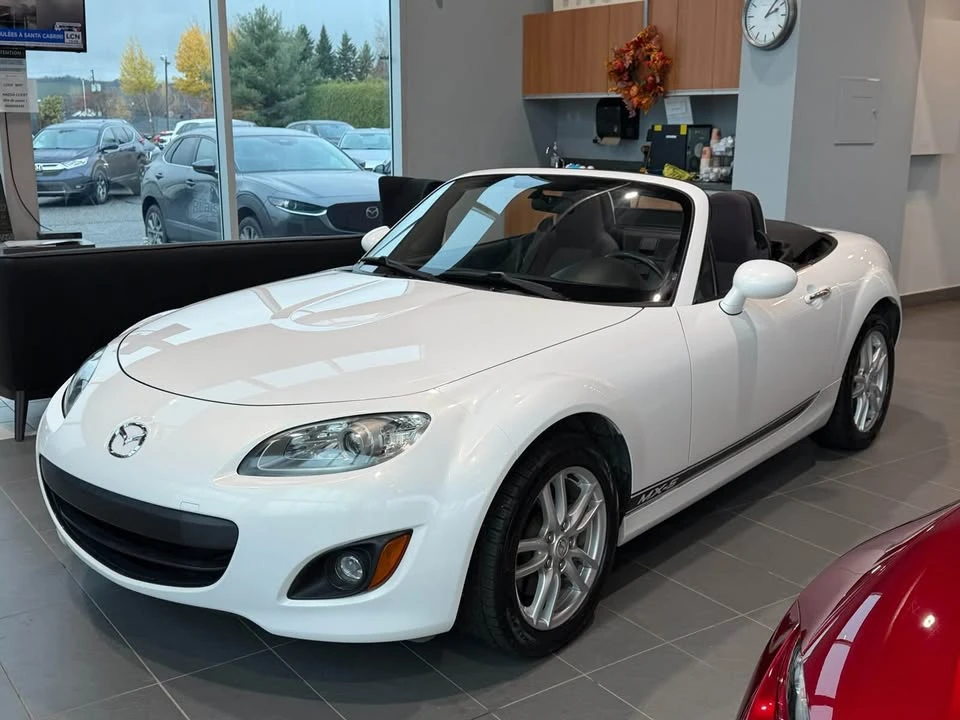 2010 Mazda NC MX-5 Miata - Image 6 of 15