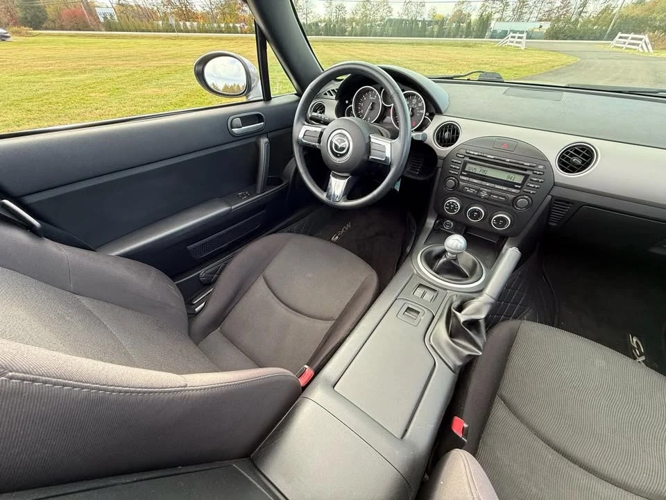 2010 Mazda NC MX-5 Miata - Image 13 of 18