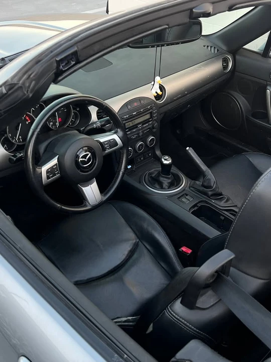 2010 Mazda NC MX-5 Miata - Image 6 of 9