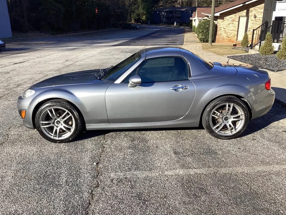 2010 Mazda NC MX-5 Miata - Image 2 of 18
