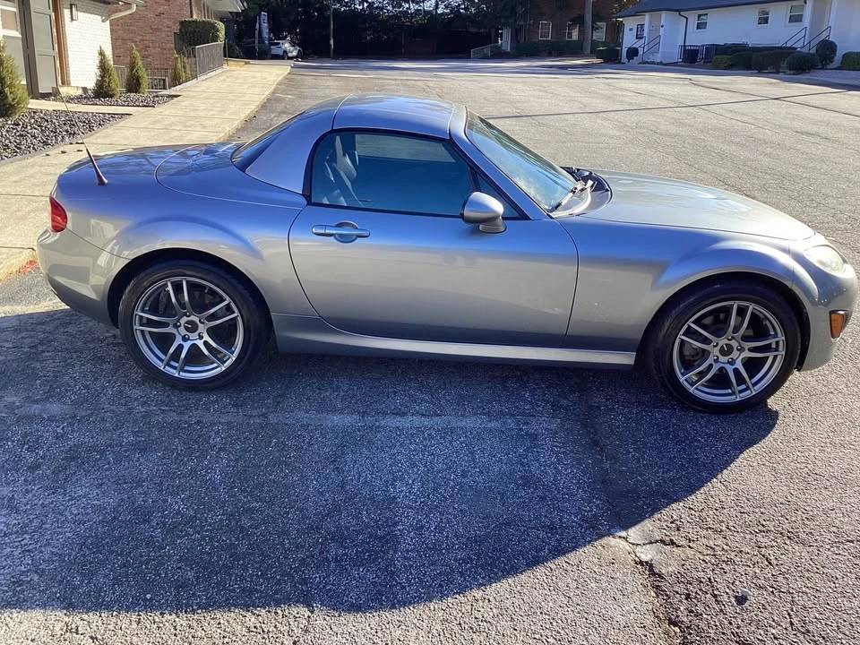 2010 Mazda NC MX-5 Miata - Image 3 of 18