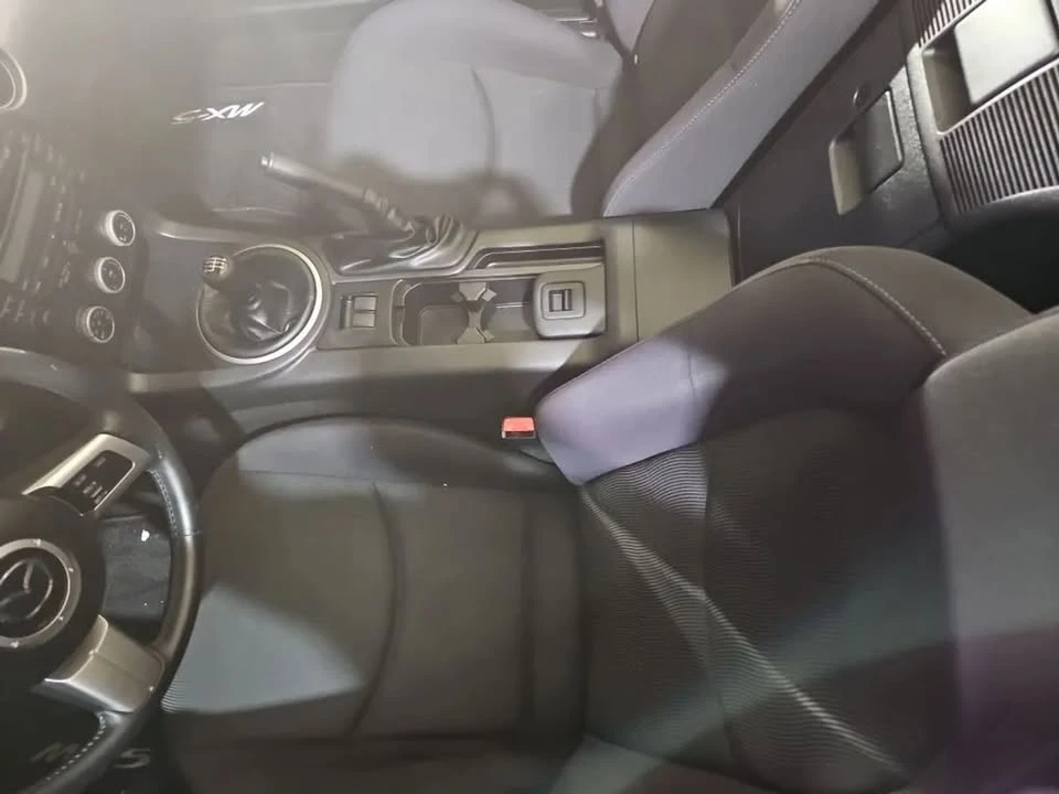 2010 Mazda NC MX-5 Miata - Image 12 of 19