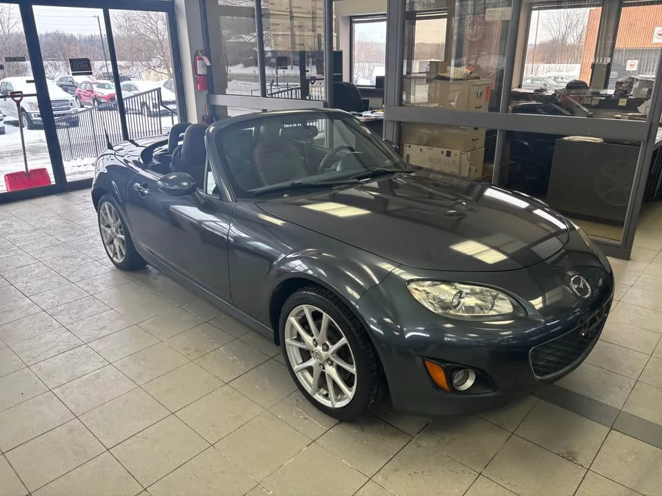 2010 Mazda NC MX-5 Miata - Image 3 of 11