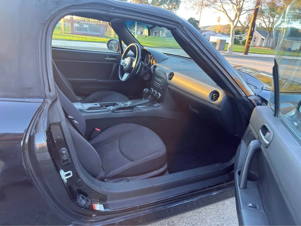 2010 Mazda NC MX-5 Miata - Image 8 of 9