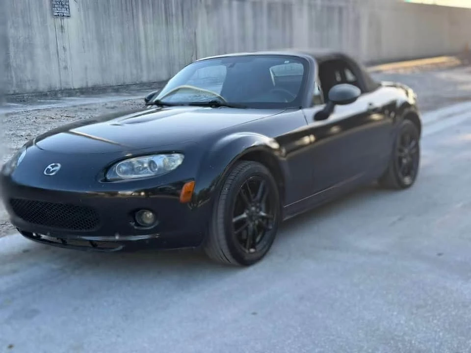 2010 Mazda NC MX-5 Miata - Image 5 of 13