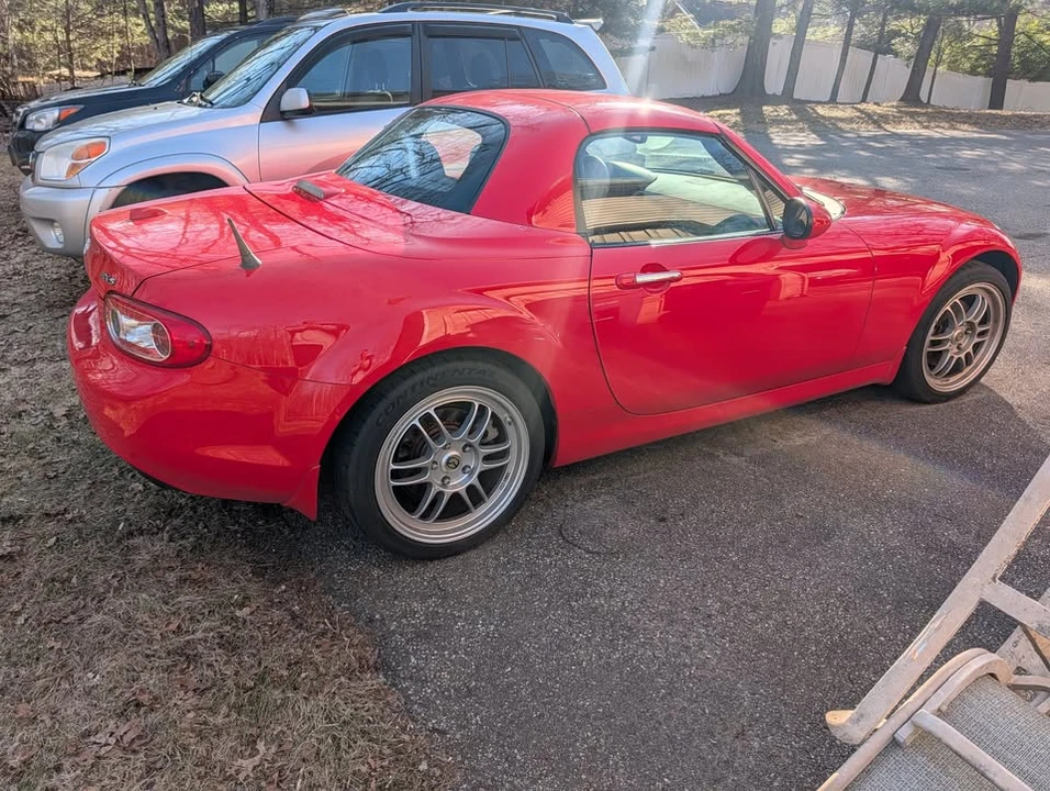 2010 Mazda NC MX-5 Miata - Image 3 of 19