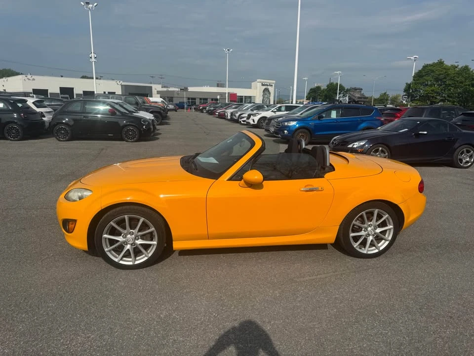 2010 Mazda NC MX-5 Miata - Image 2 of 12