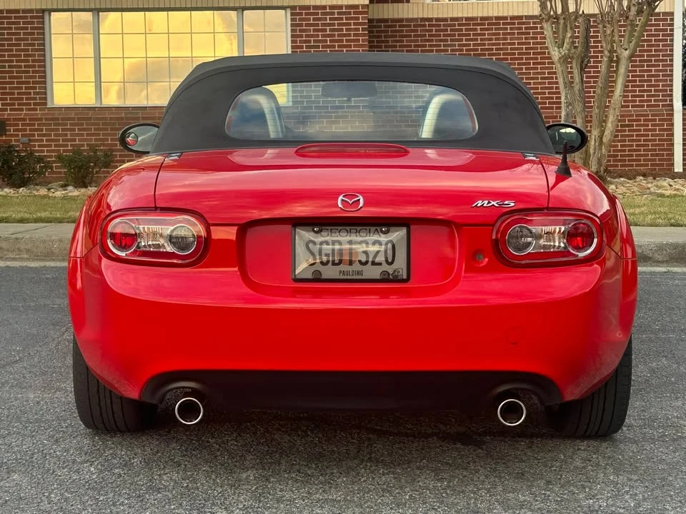 2010 Mazda NC MX-5 Miata - Image 5 of 13
